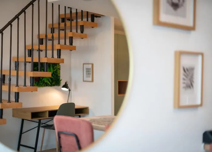 Apartment Kasselrooms Design Maisonette